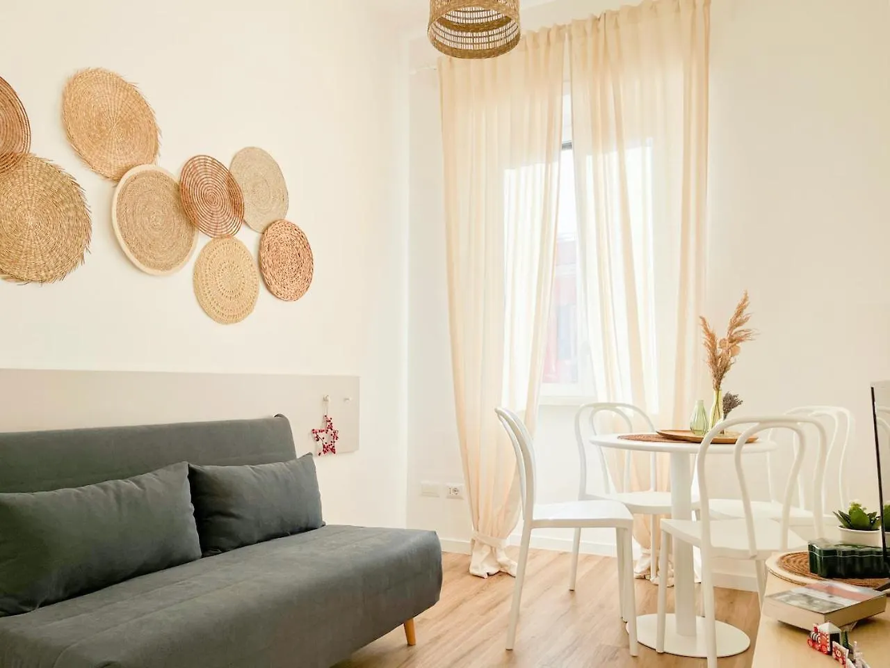 Apartment Grazioso Appartamento Al Pigneto Rome